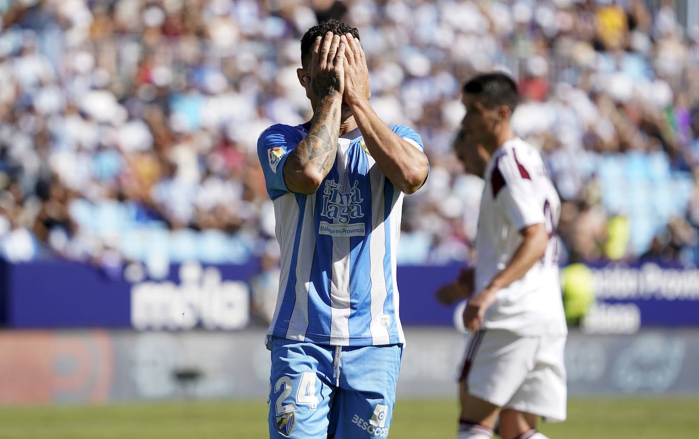 El Málaga pierde en casa con el Albacete (1-2).