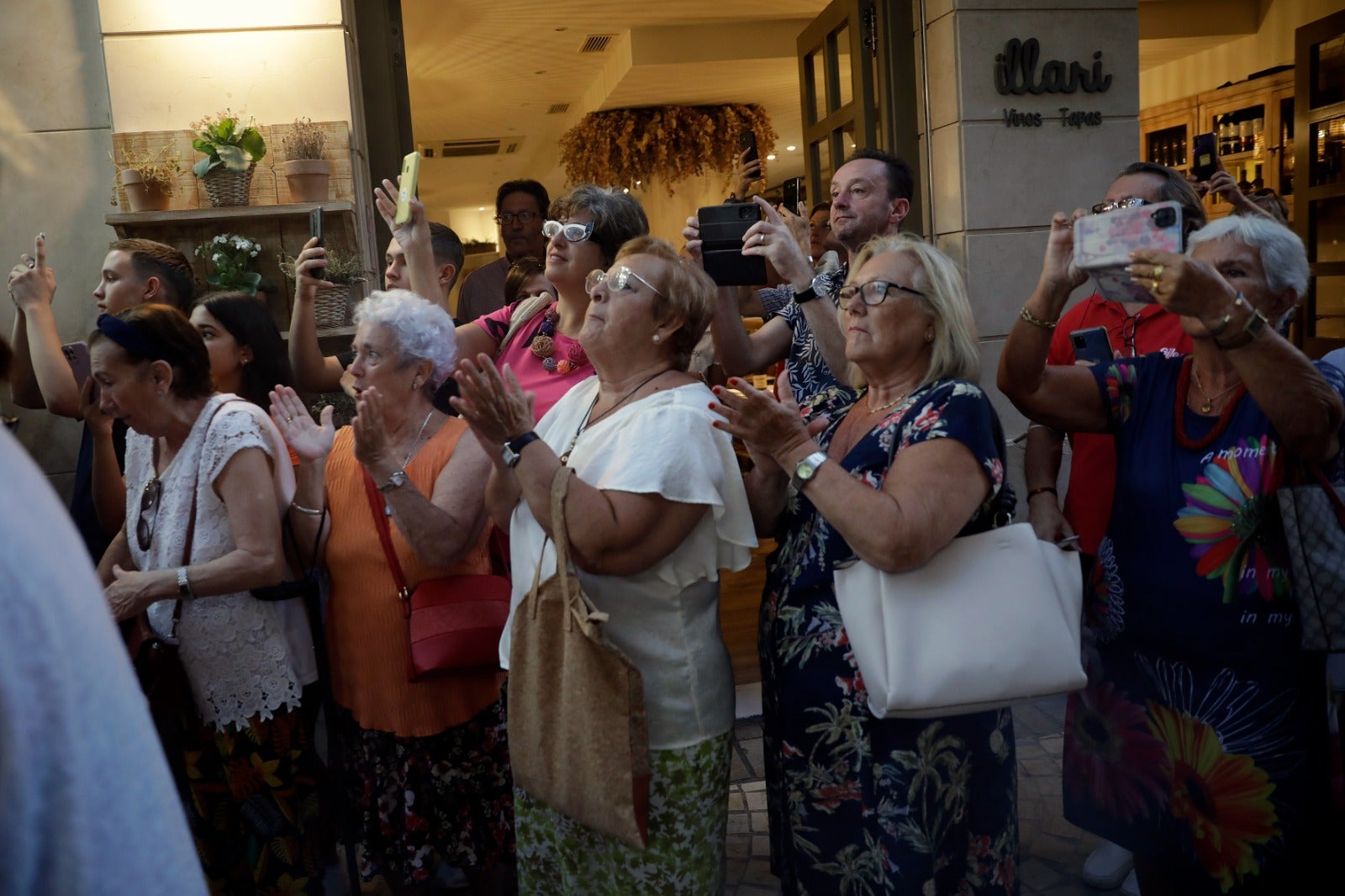 Fotos: Festividad de Santa María de la Victoria: ofrenda floral y misa a la Patrona de Málaga