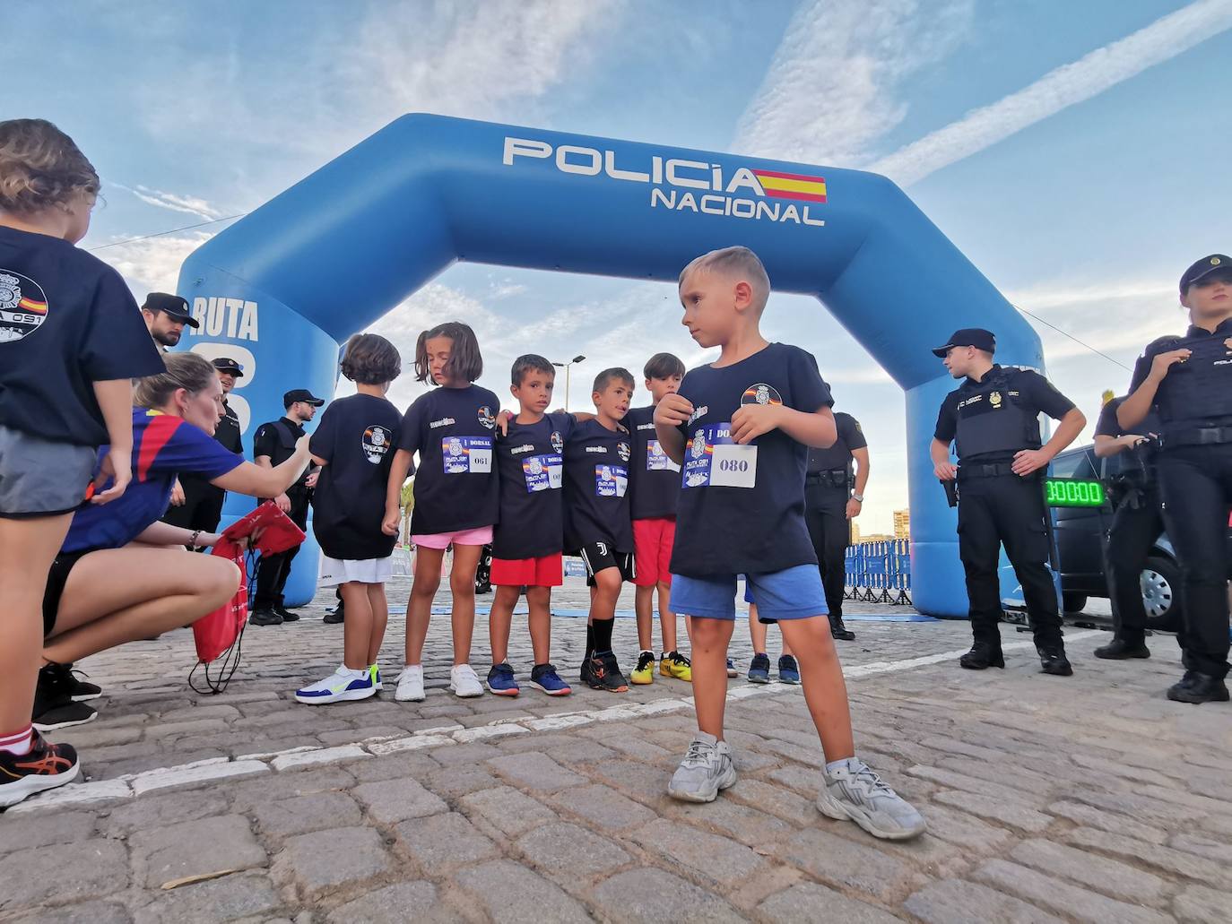 Fotos: Cuarta edición de la carrera solidaria &#039;Ruta 091&#039; impulsada por la Policía Nacional en Málaga