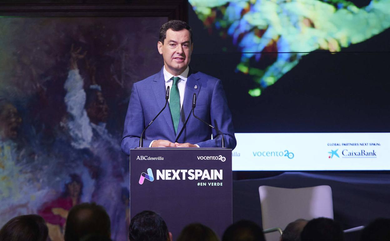 Juanma Moreno, en su intervención en el foro Vocento.