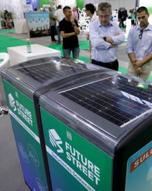 Imagen secundaria 2 - El escaparate de Greencities y S-Moving: robots, coches autónomos y papeleras inteligentes