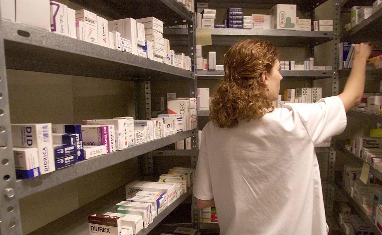 El número de farmacéuticos ha crecido un cuatro por ciento en Málaga en un año