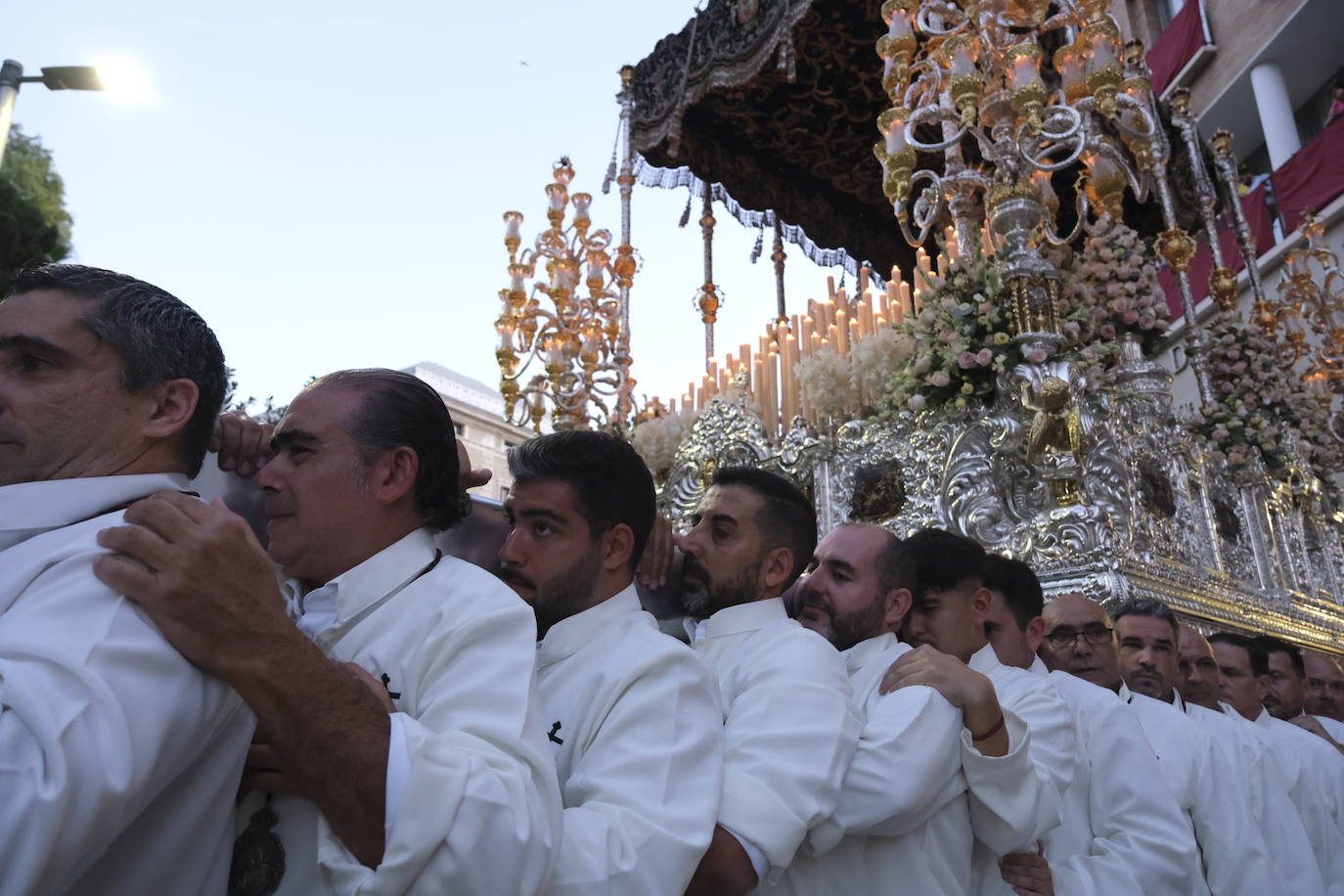 Se celebran los actos del centenario de la cofradía perchelera 