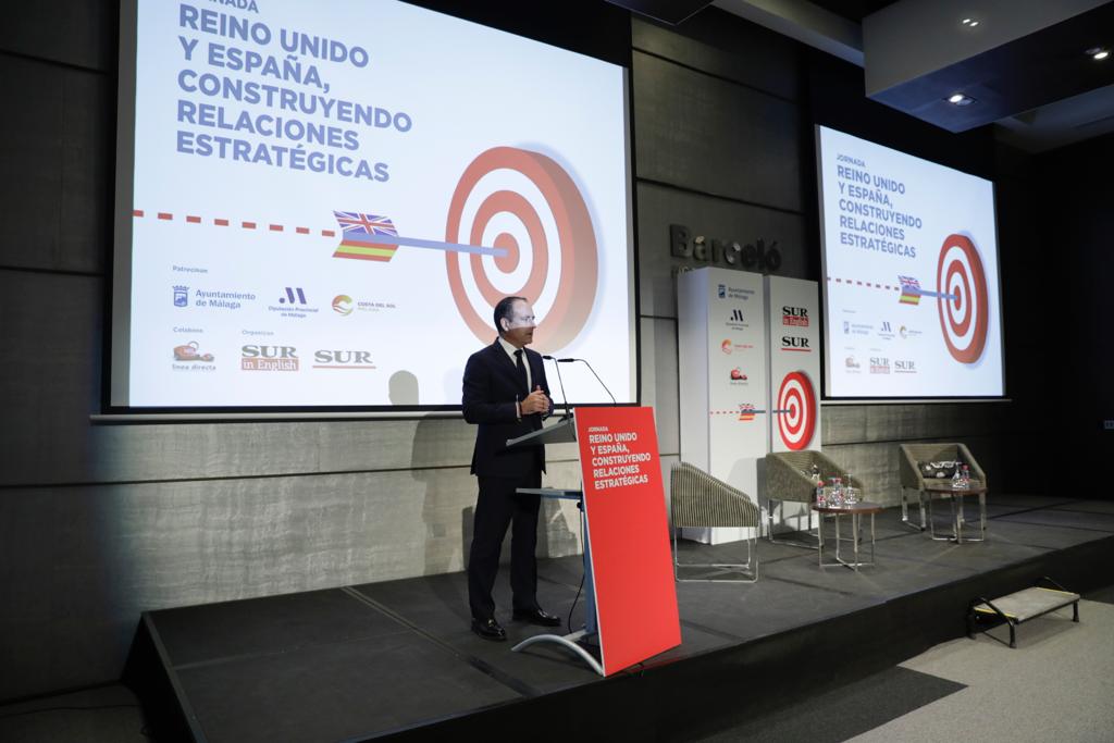 Diferentes expertos en economía, turismo o comercio debaten en diferentes ponencias, en el Hotel Barceló de Málaga