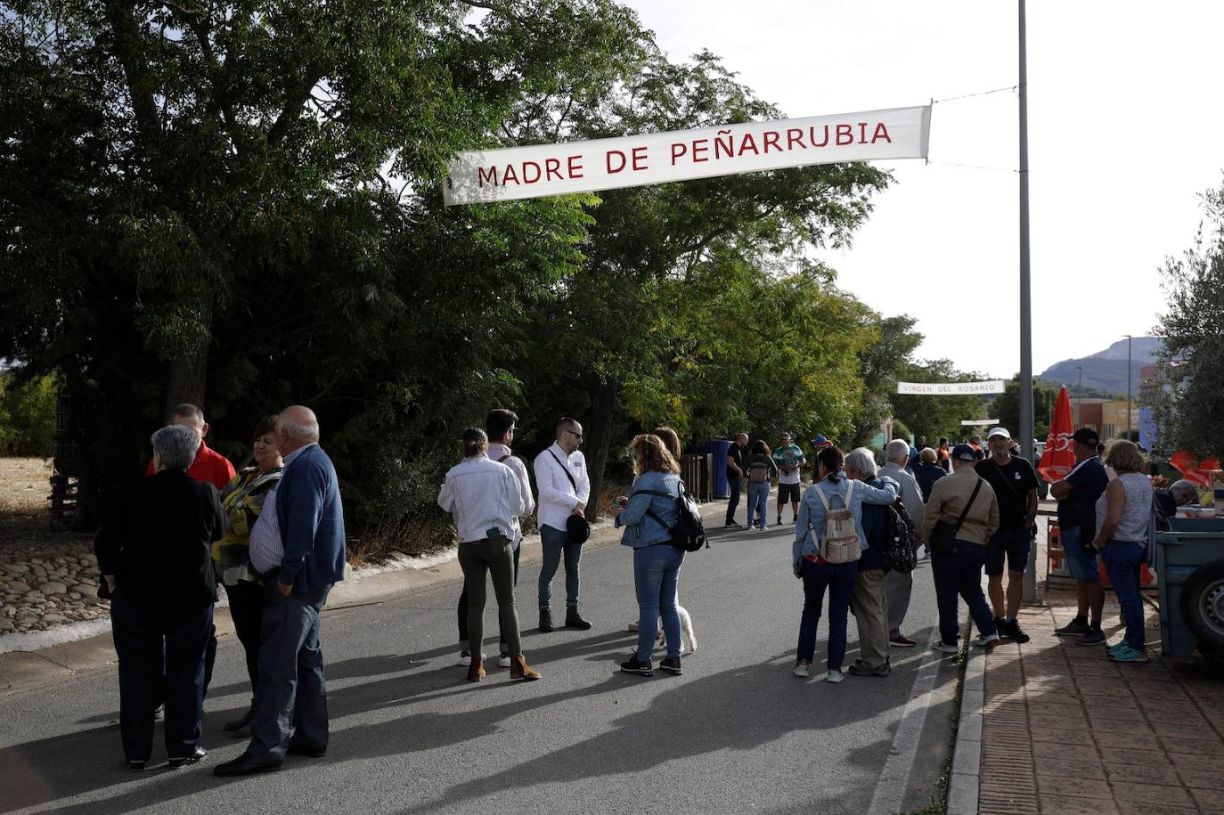 Peñarrubaia inaugura su local-ermita, que guarda la memoria del pueblo inundado. 