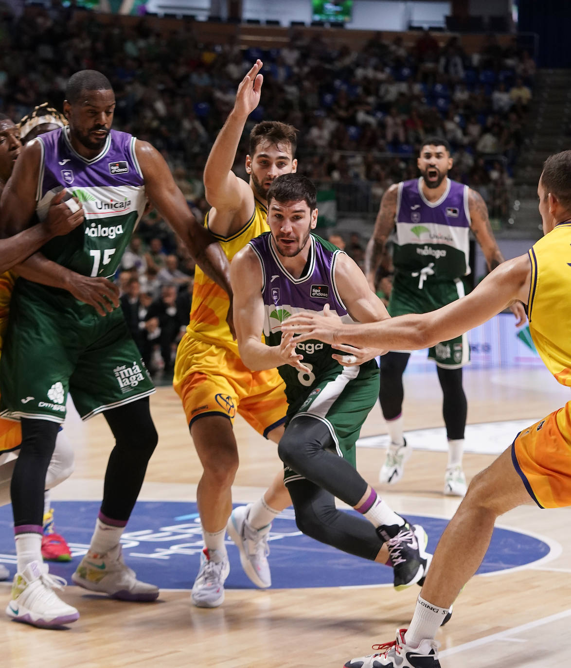 El Unicaja suma su primer triunfo de la temporada. 