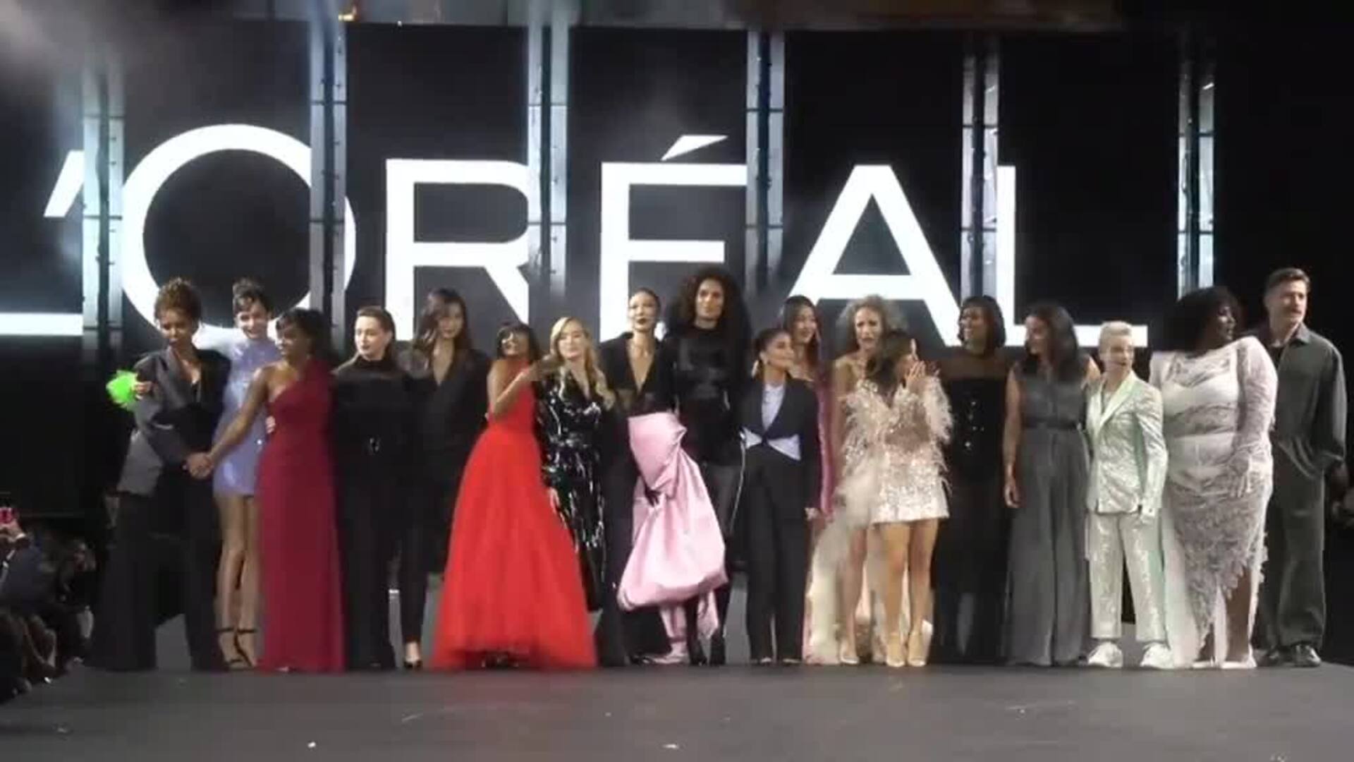 L'Oreal apuesta por el empoderamiento femenino en sus pasarelas