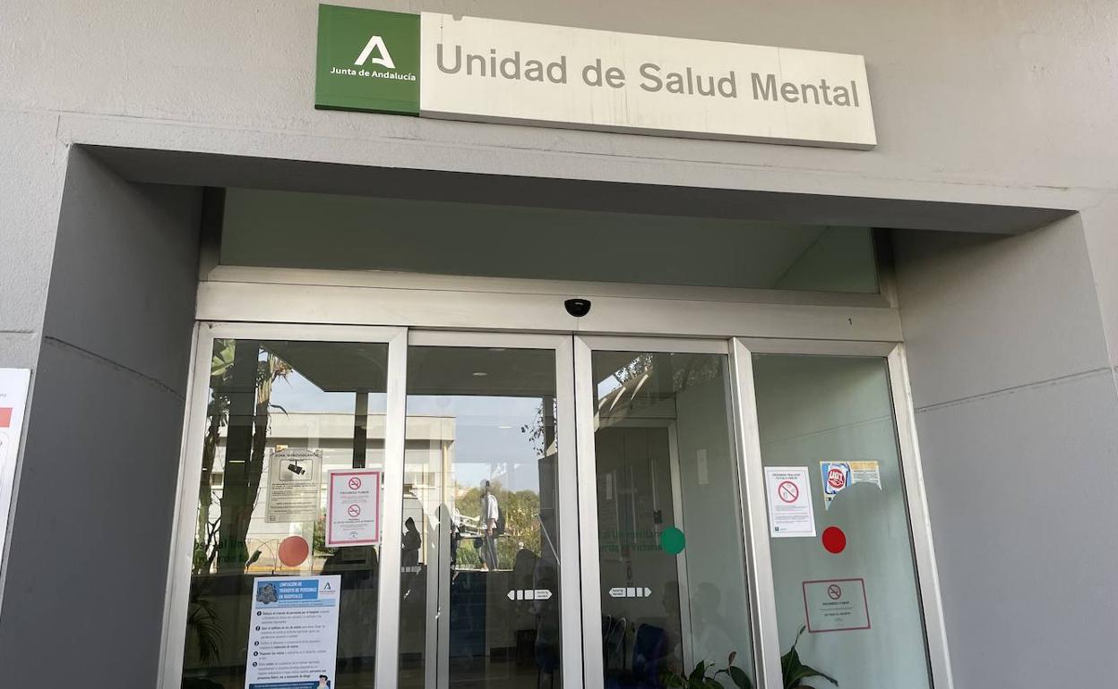 Entrada a la unidad de salud mental del Hospital Clínico de Málaga. 