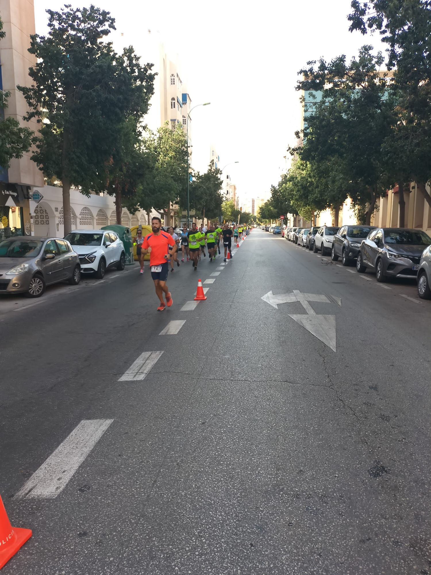 El atleta jiennense Cristóbal Valenzuela (Cueva de Nerja), ganador de la última Media Maratón Ciudad de Málaga, se adjudicó esta mañana la novena edición de la carrera El Torcal-La Paz, con un registro de 31:13 en los 10.000 metros de la prueba popular, antesala de la Carrera Urbana Ciudad de Málaga del domingo 24 (que reaparece tras la pandemia).