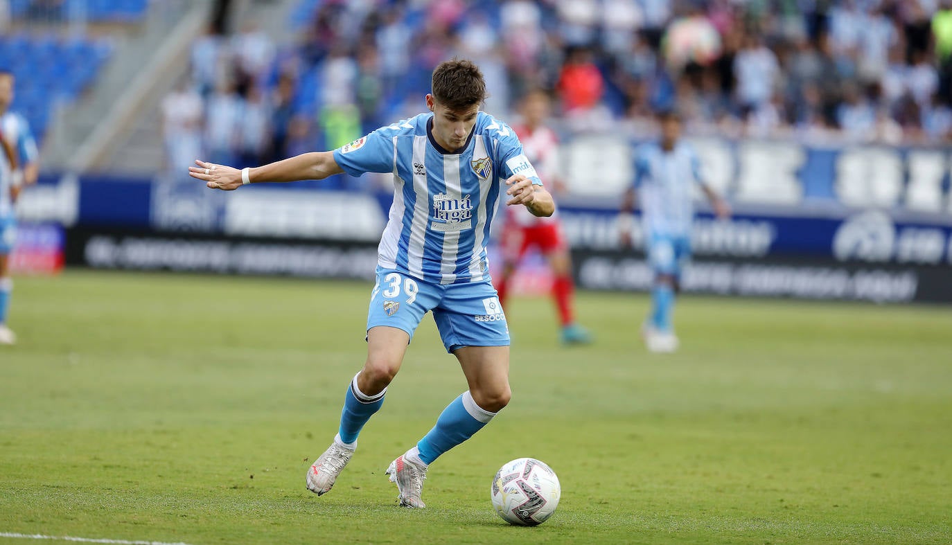 El Málaga se adelantó en el minuto 4 por medio de Cristian 