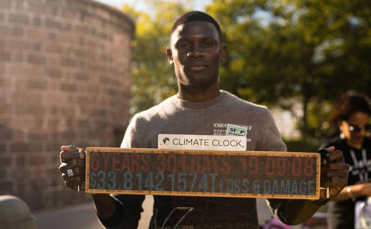 Nyombi Morris, ugandés de 24 años, en una de las protestas contra el cambio climático. 