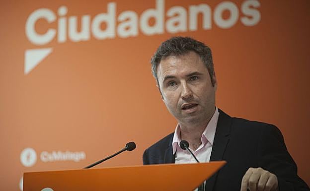 El diputado de Ciudadanos Guillermo Díaz ha lamentado que se trata de un «hecho gravísimo». 
