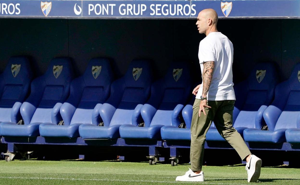 Manolo Gaspar, durante un entrenamiento en La Rosaleda. 