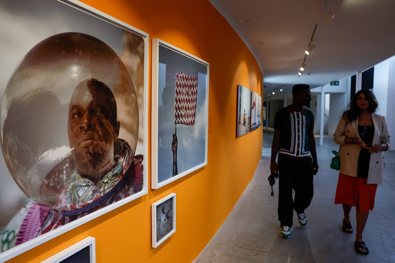 Ozangé, la I Bienal de Fotografía Africana en España