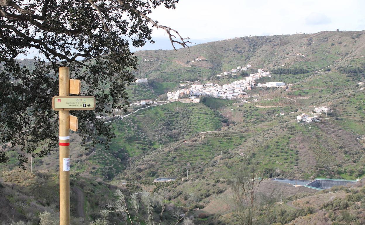 Este recorrido ofrece bonitas panorámicas de Moclinejo