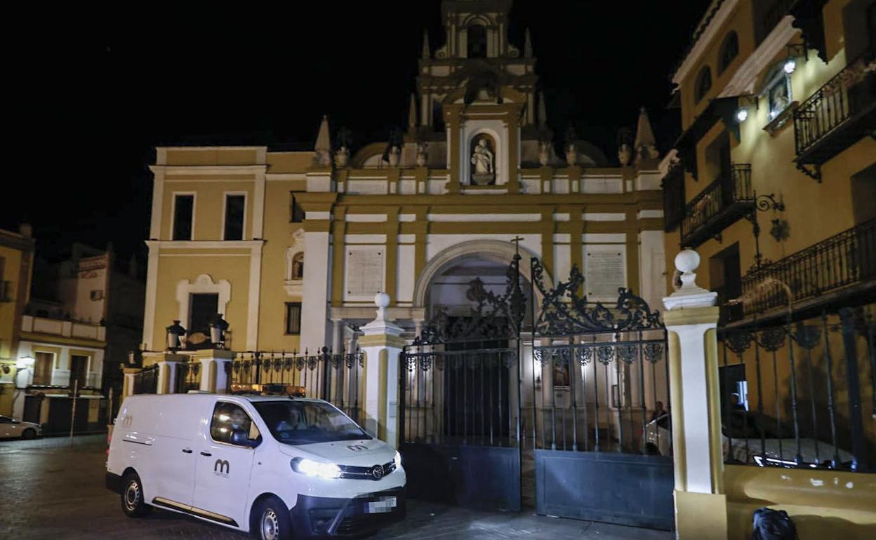 Exhumación de los restos mortales de Queipo de Llano y Francisco de Bohorquez.