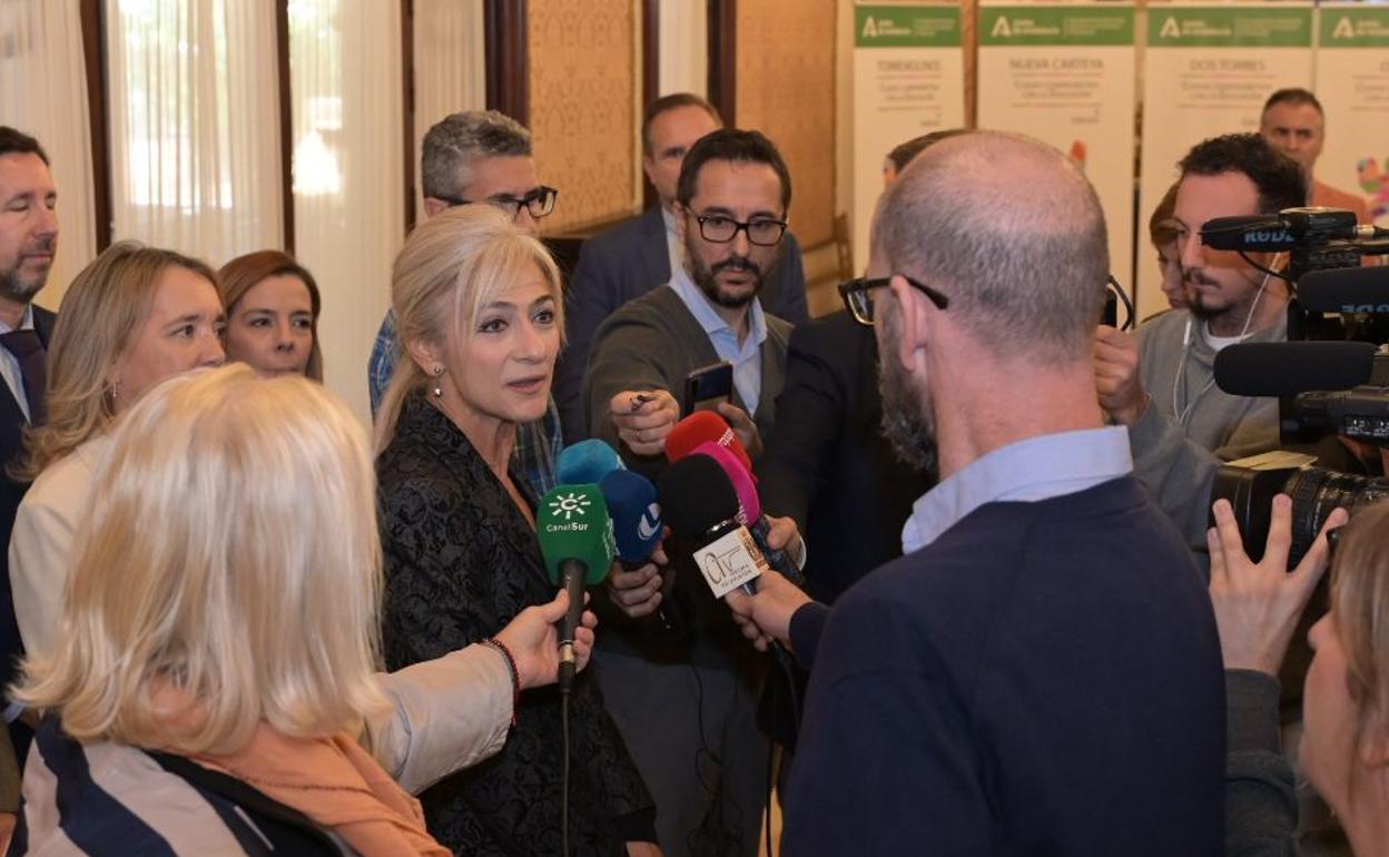 La consejera de Desarrollo Educativo, Patricia del Pozo, en el acto de entrega de los premios Educaciudad en el hotel Alfonso XIII de Sevilla., este viernes. 