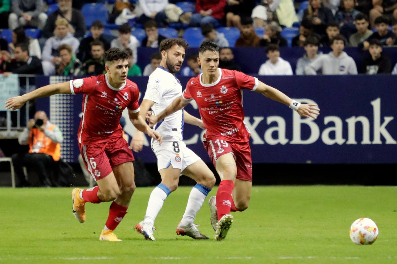 El Rincón cae en copa ante el Espanyol (0-3). 