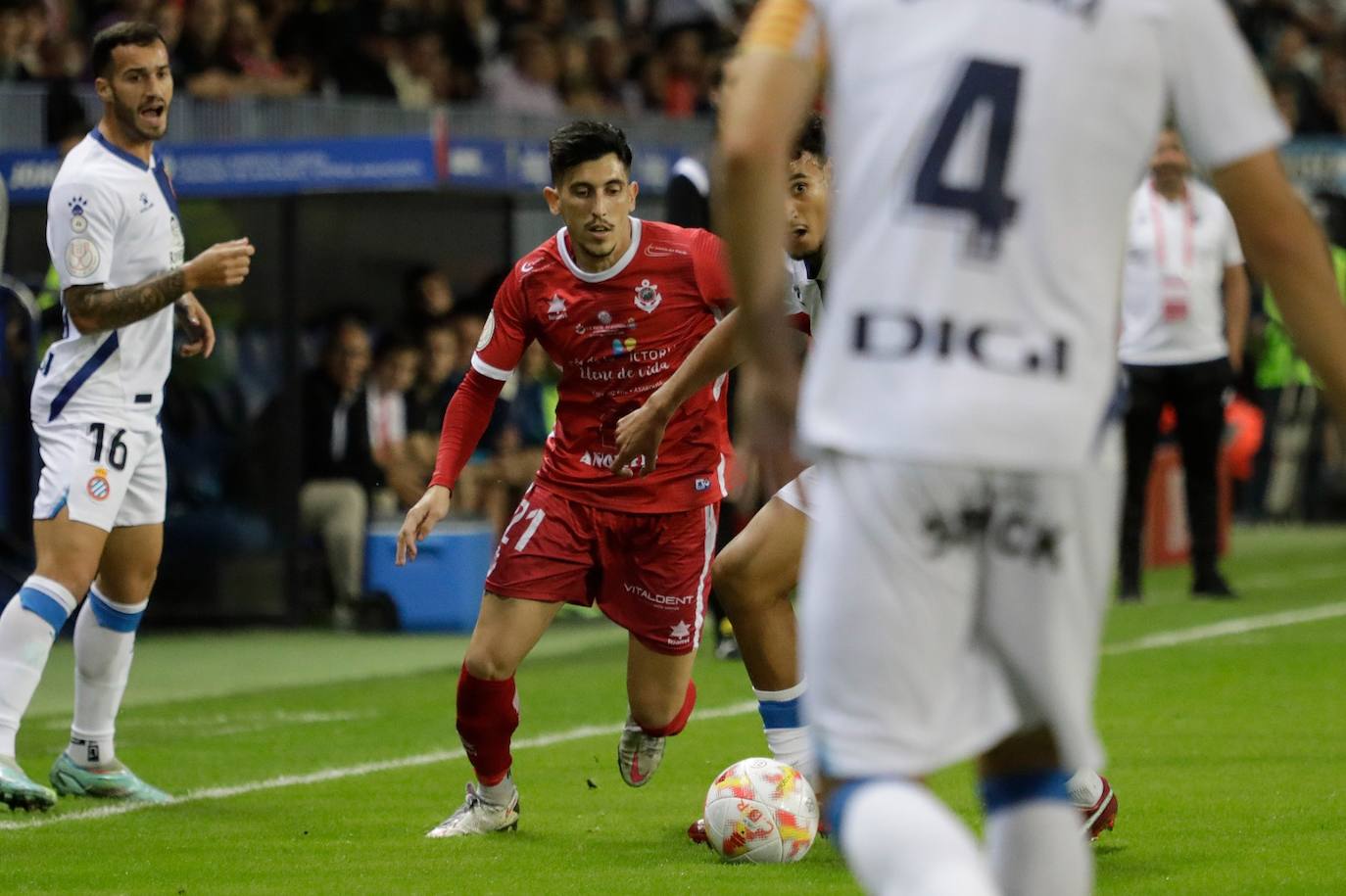 El Rincón cae en copa ante el Espanyol (0-3). 