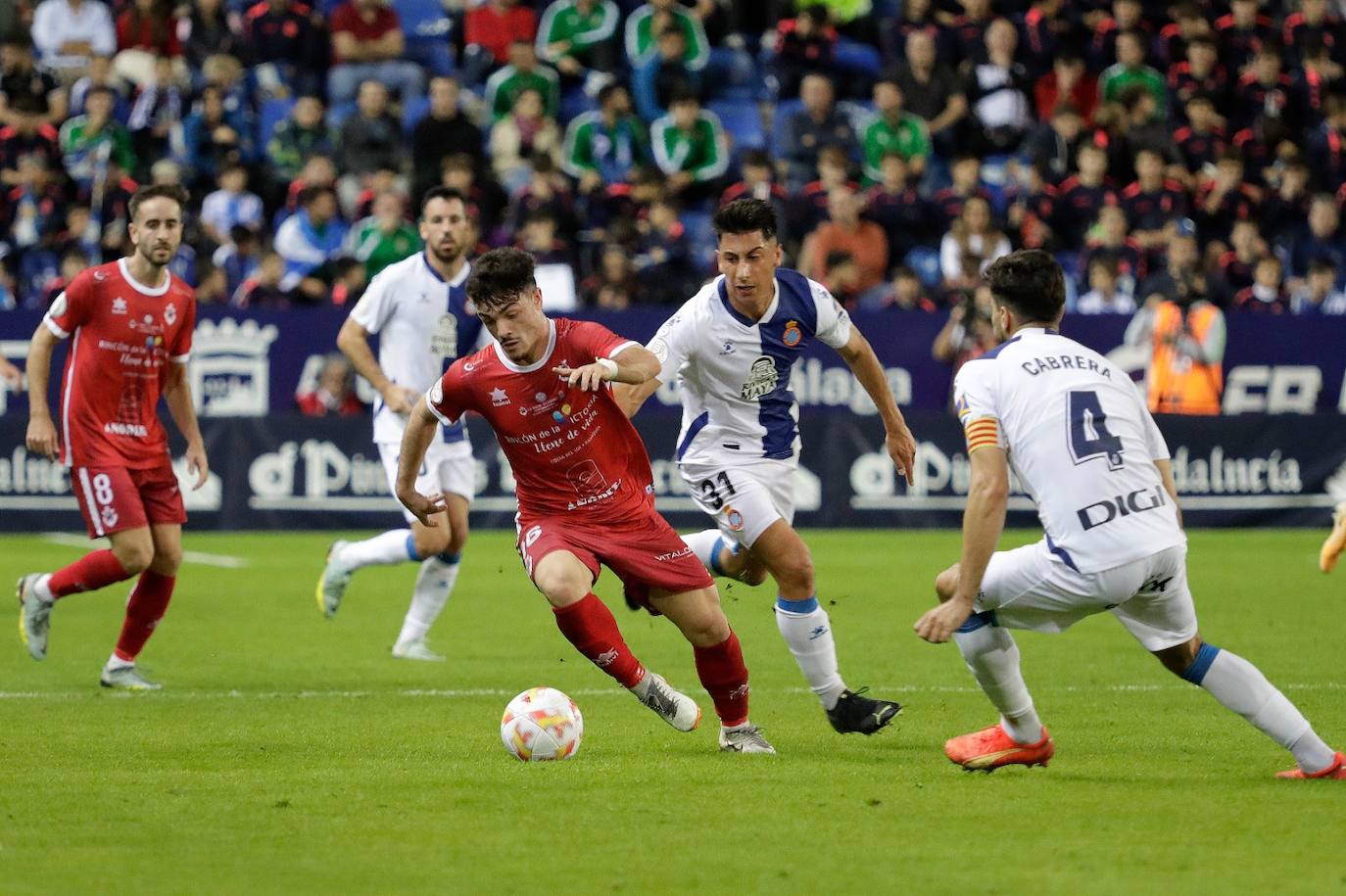 El Rincón cae en copa ante el Espanyol (0-3). 