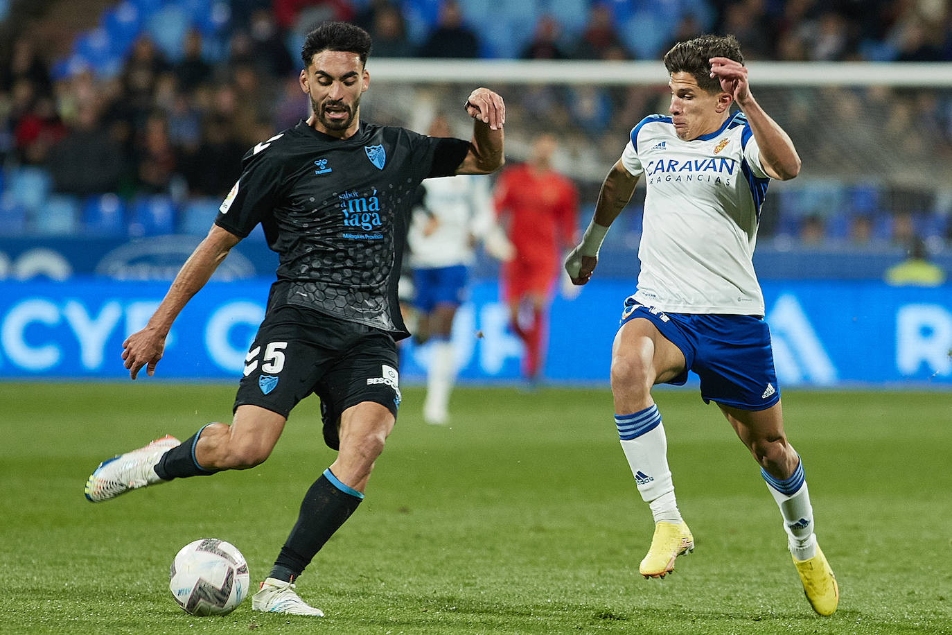 El Málaga abrió el marcador en el minuto 79, pero el Zaragoza empató poco después 