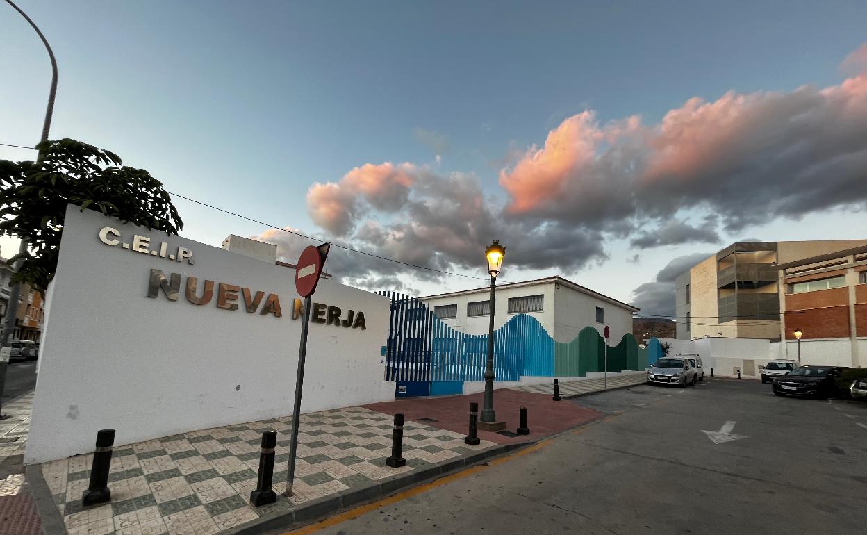 Fachada del colegio público Nueva Nerja. 