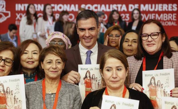 El secretario general del PSOE y presidente del Gobierno, Pedro Sánchez, en un acto con la Internacional Socialista de Mujeres. 