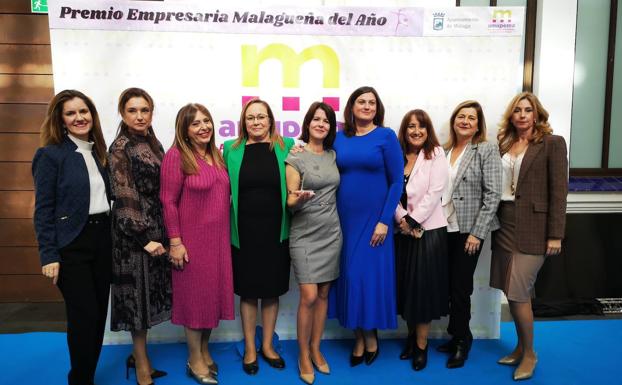 Gema Casquero, Mar Solís, Lola Ramírez, Carmen Vega, Susana Vega, Rocío García, Paqui Núñez, Pilar Villegas y María Lafuente.