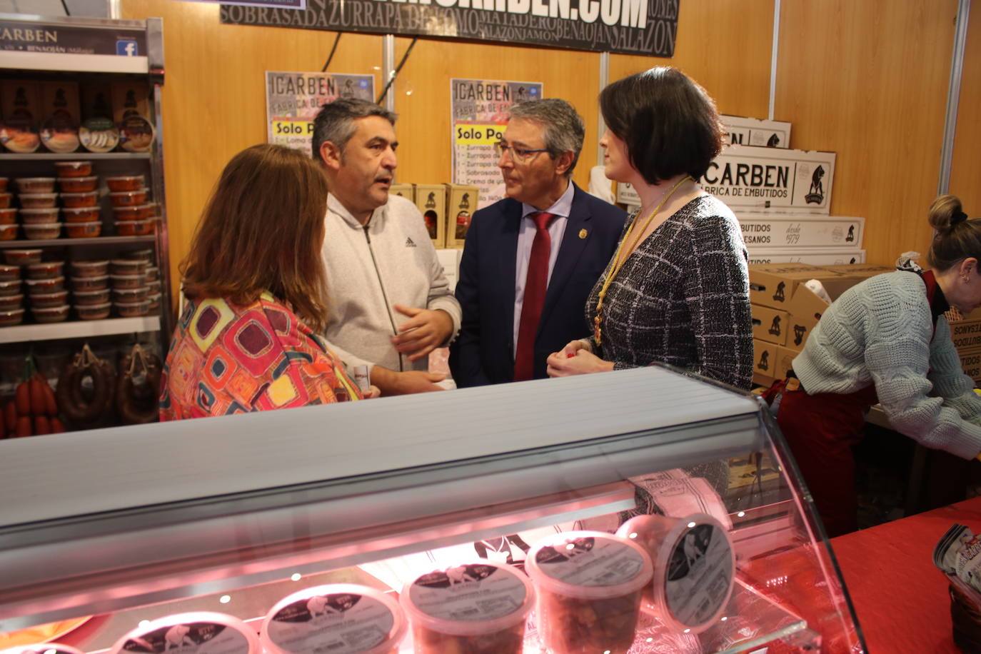 Benaoján vuelve a celebrar su popular Feria de la Chacina. 