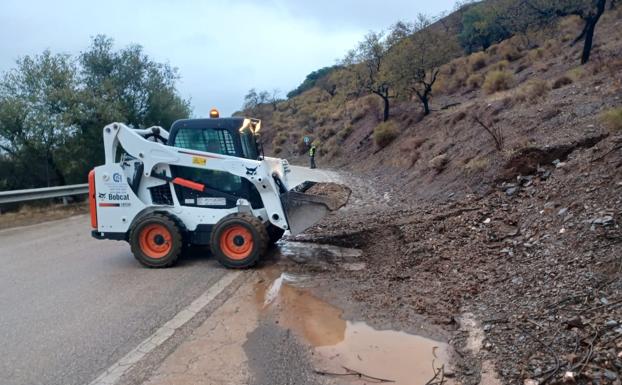 Incidencias en Málaga: daños en 13 carreteras provinciales y El Trapiche de Vélez, inundado