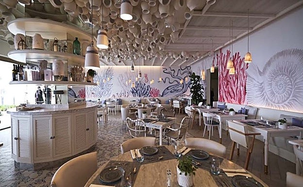 Imagen de la zona de bar de uno de los hoteles incluidos en la campaña. 