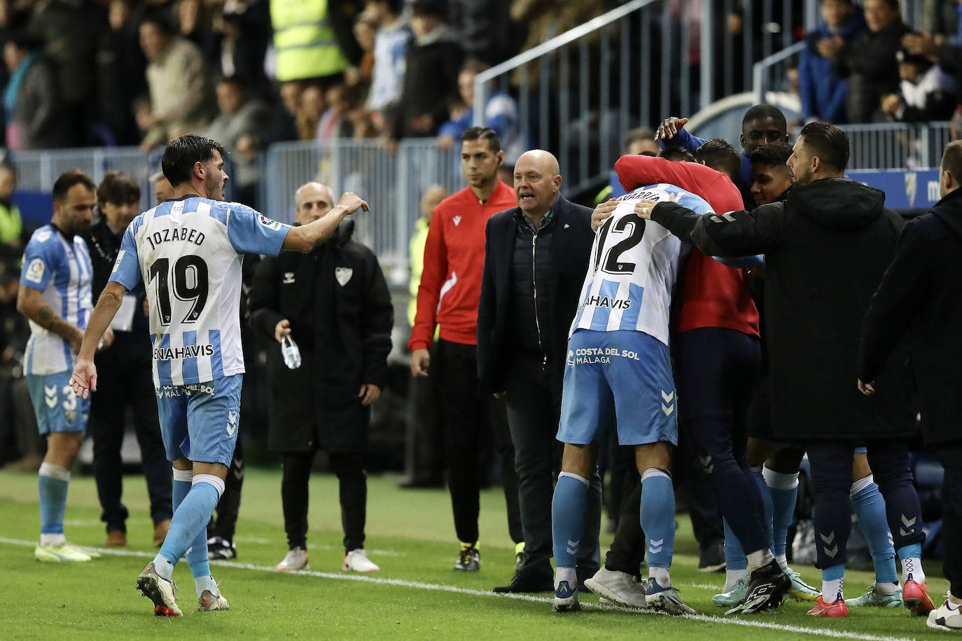 Victoria del Málaga en La Rosaleda con gol de Chavarría