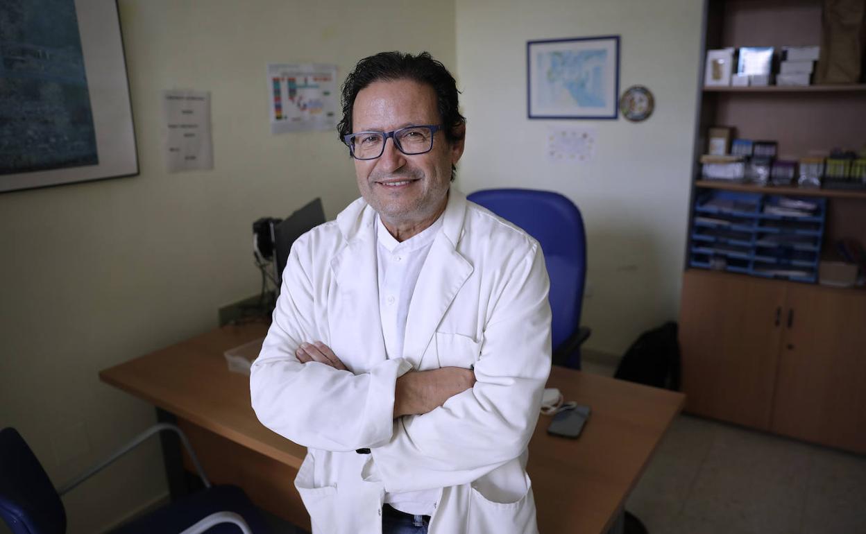Juan Bellón, un médico de familia con gran reputación como investigador