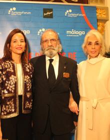 Imagen secundaria 2 - Actores de la gala con Teresa Porras, Gema del Corral, Francisco de la Torre, Jacobo Florido y Francisco Pomares. Juan Aguilar, Miguel Méndez, Teresa Porras, Margarita Romero y Manuel Salazar. Marta Izquierdo, Miguel Ángel Piédrola y Susana Lluch.