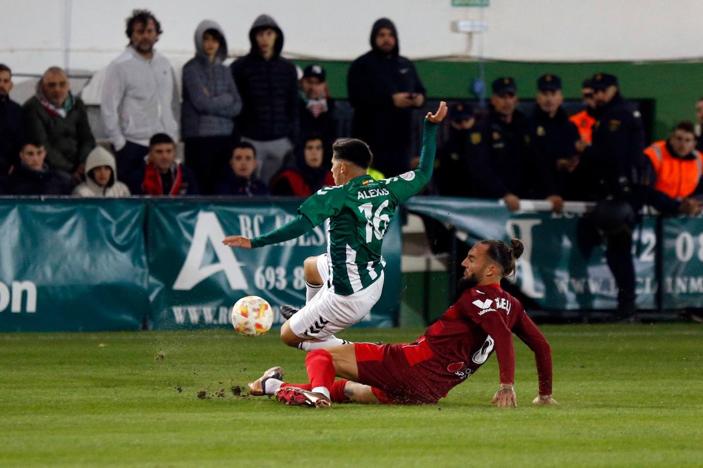 El Torremolinos cae en Copa ante el Sevilla. 
