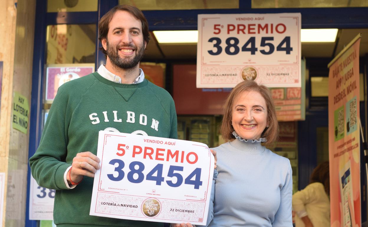 Sorteo lotería Navidad: La administración con más solera de Fuengirola reparte una serie de un quinto
