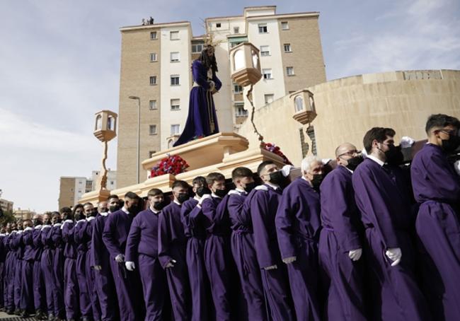 El Señor de Medinaceli, en su nuevo trono, en fase de ejecución.