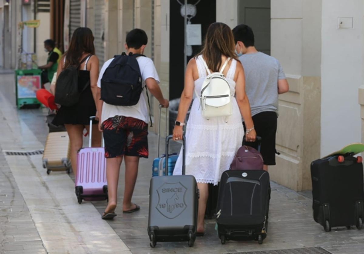 Imagen de archivo de turistas en Málaga