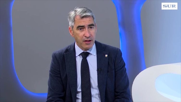 Andalucía en Futuro: Víctor Navas, alcalde de Benalmádena: «Hemos conseguido el récord de afiliados a la Seguridad Social»