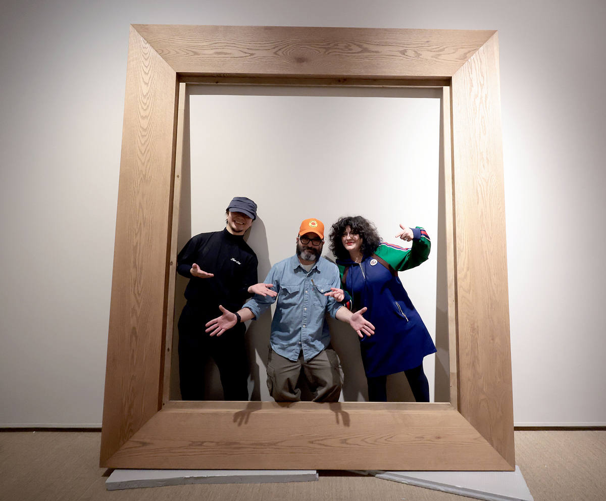 Javier Calleja junto a Alicia Gutiérrez y Shinji Nanzuka