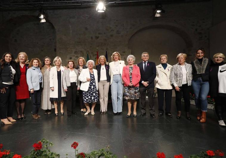 Homenaje a 13 sampedreñas con motivo del Día de la Mujer en Marbella