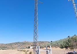 Nuevas torres de media tensión.