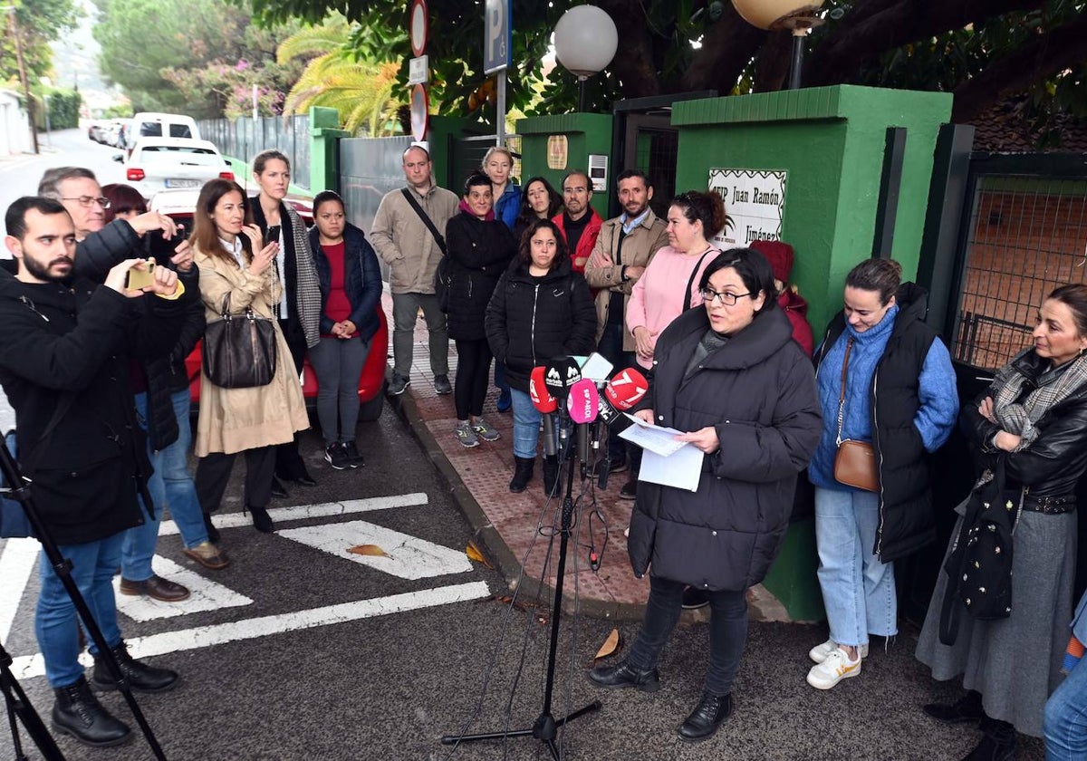 Padres del CEIP Juan Ramón Jiménez de Marbella claman por mantener la fisioterapia para sus hijos en el colegio