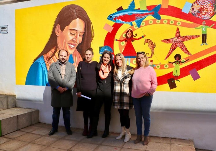 Imagen del nuevo mural inaugurado en el colegio María del Mar Romera.