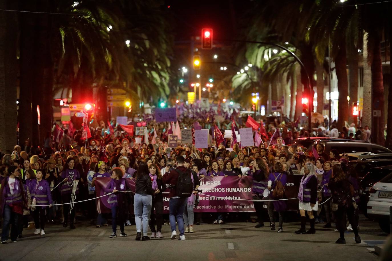 El feminismo malagueño ha marchado unido por los derechos de las mujeres