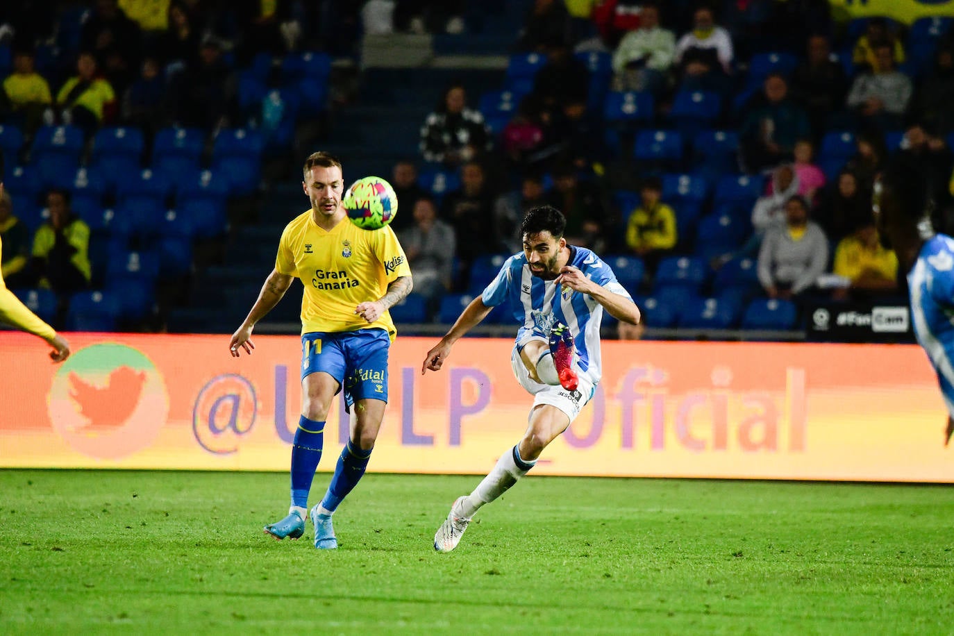 El Málaga logra el empate en Las Palmas en el último suspiro