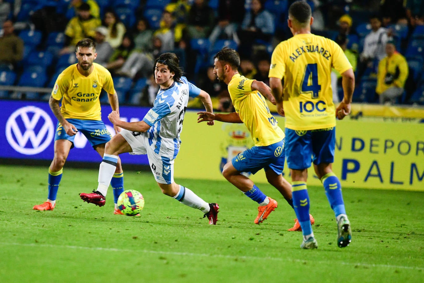 El Málaga logra el empate en Las Palmas en el último suspiro