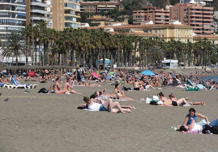 Calor y subida de las temperaturas este domingo en Málaga