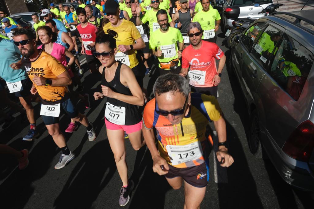 La prueba atlética más antigua de Málaga, que cumple 44 ediciones, se ha celebrado este domingo 12 de marzo con su clásico final en la subida a Gibralfaro y cada vez más atletas de fuera de la provincia.