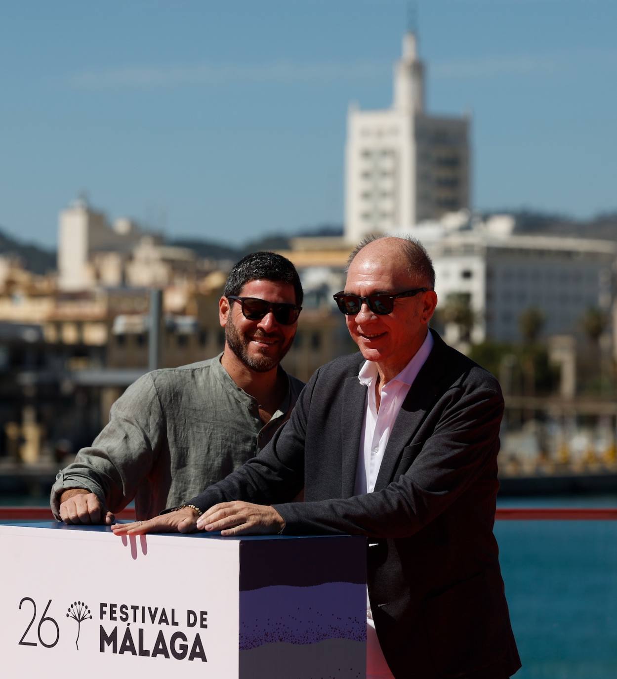 'photocall' con el equipo de la película 'Empieza el baile'. En el Cine Albéniz.Con la presencia de la directora, Marina Seresesky; el actor Darío Grandinetti y el productor, Álvaro Lavín